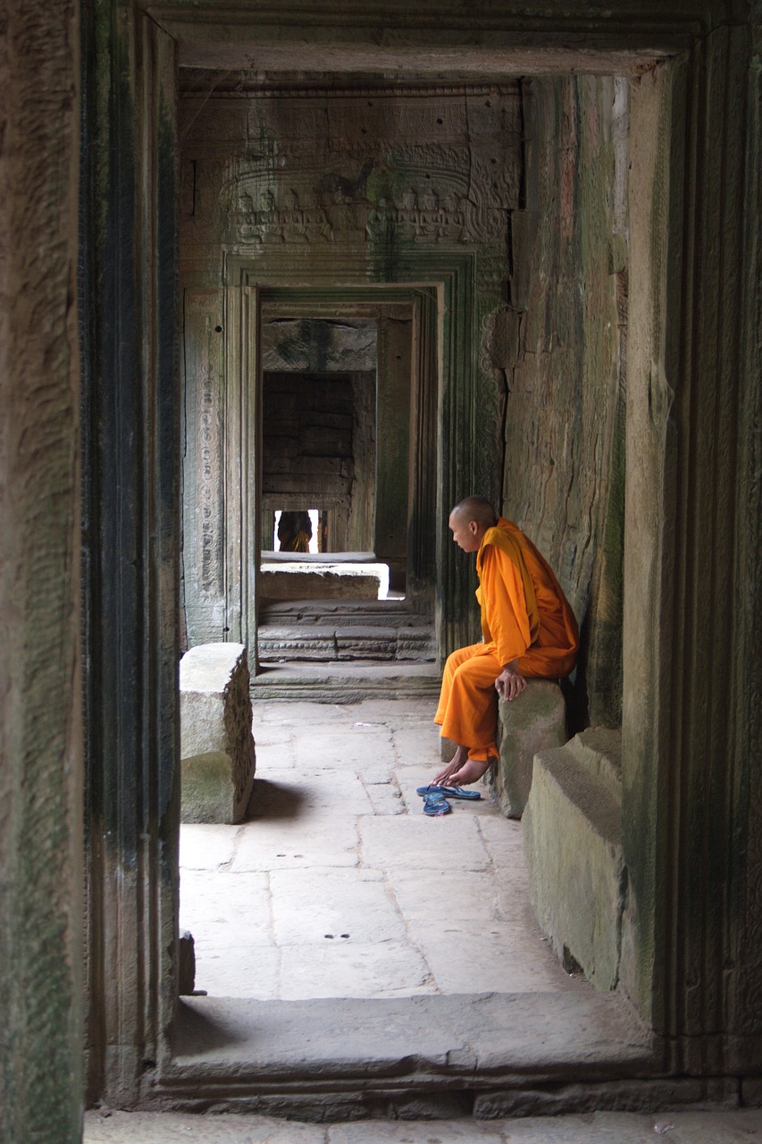 cambodia angkor wat buddhism free photo