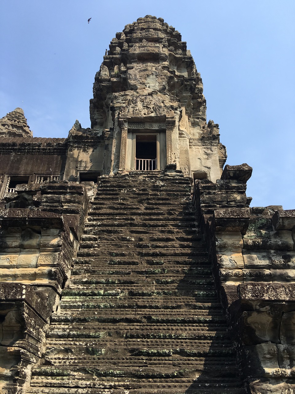 cambodia angkor wat ruins free photo