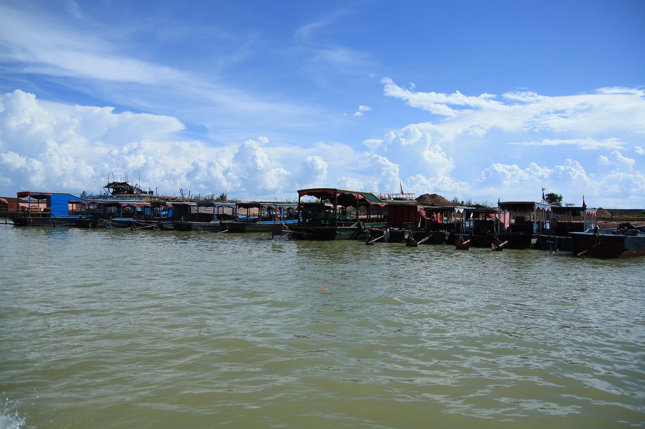 cambodia phnom penh lake free photo