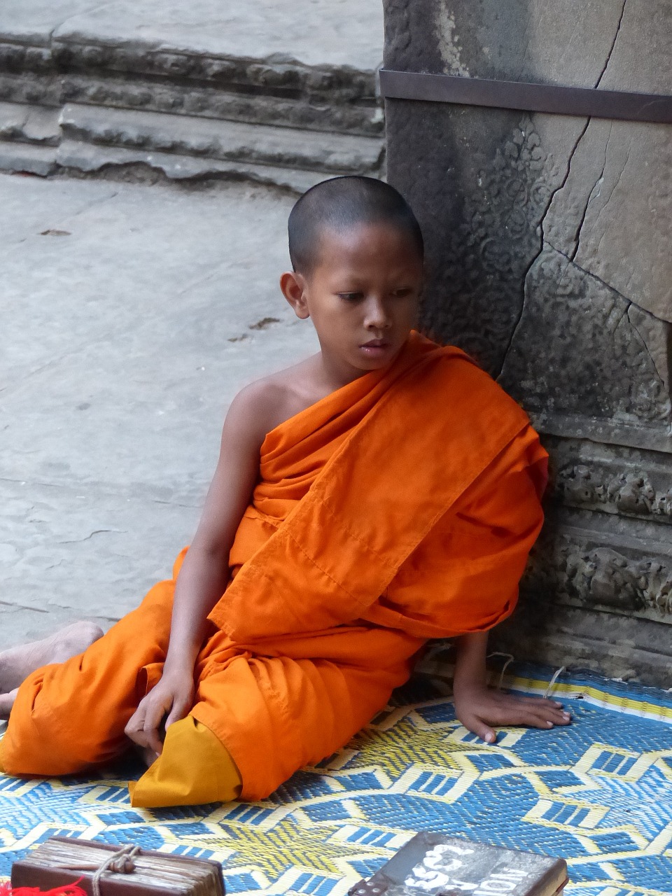 cambodia monk angkor wat free photo