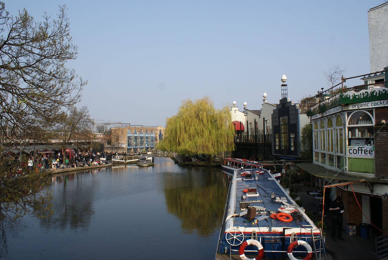 camden town lodres england free photo