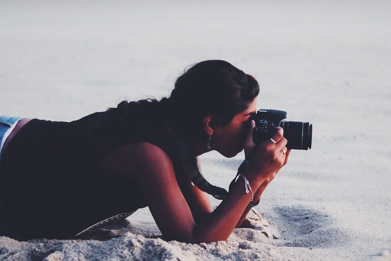 camera girl outdoors free photo