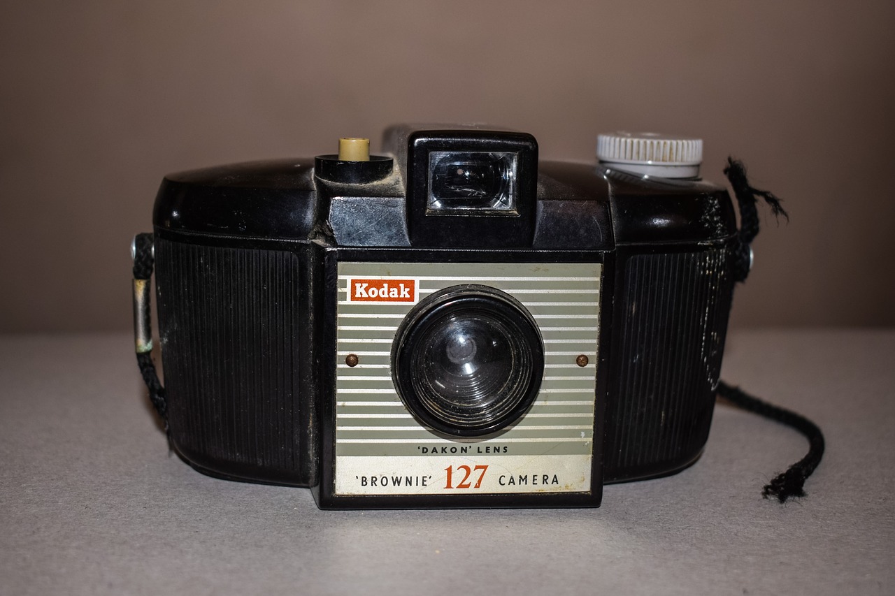 camera antique vintage free photo