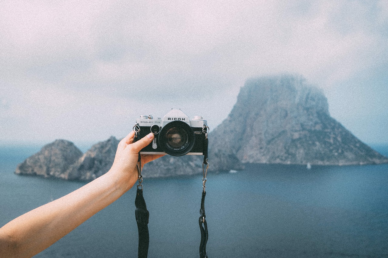 camera lens selfie free photo