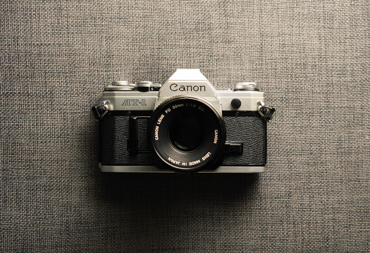 camera  canon  photography free photo