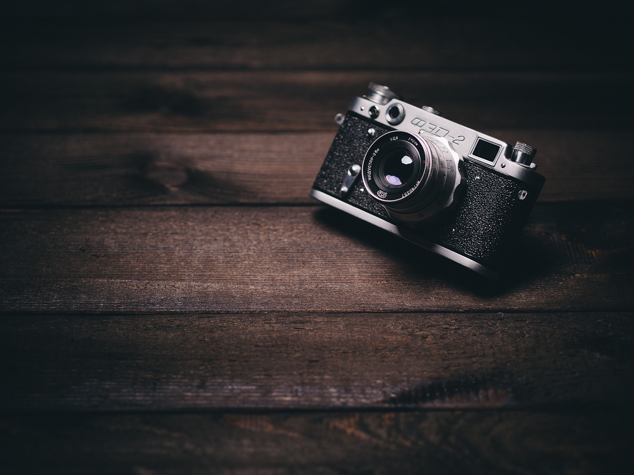 camera vintage retro free photo