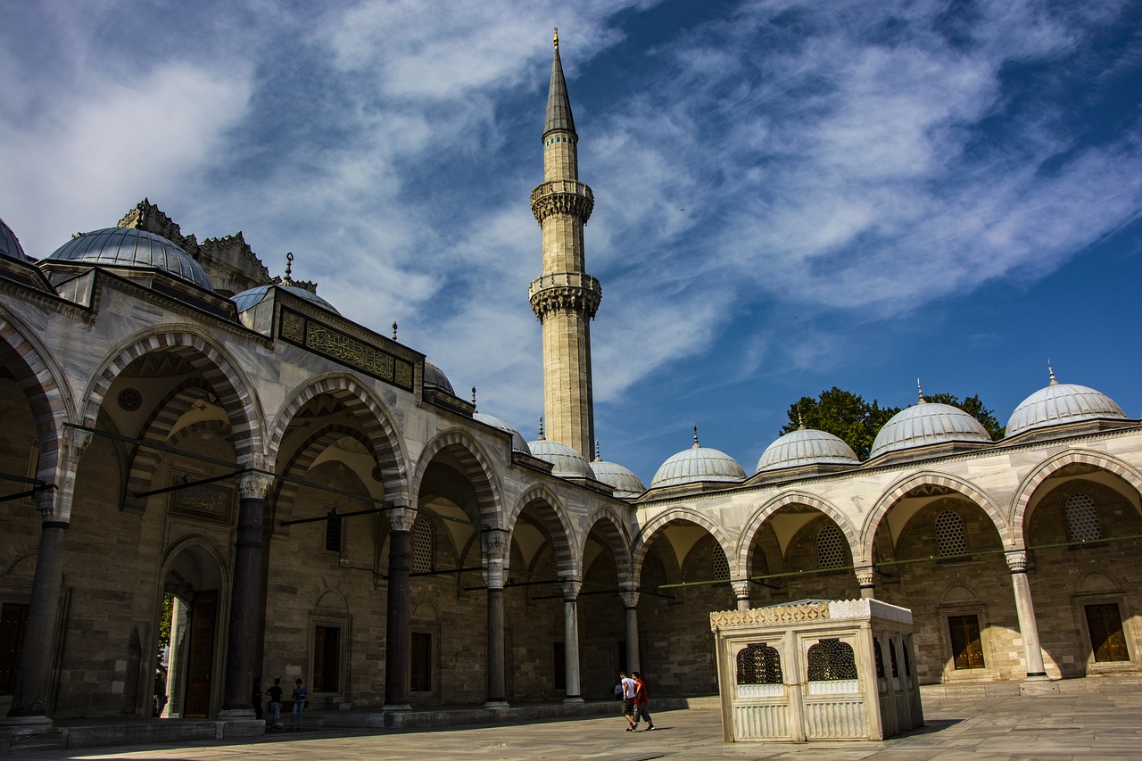 cami  islam  minaret free photo