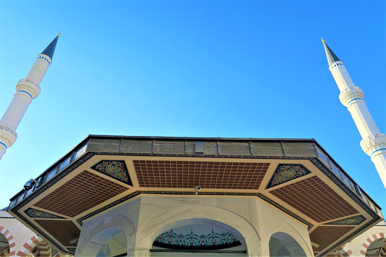 cami  minaret  architecture free photo