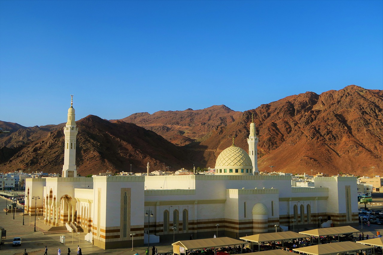 cami  minaret  islam free photo