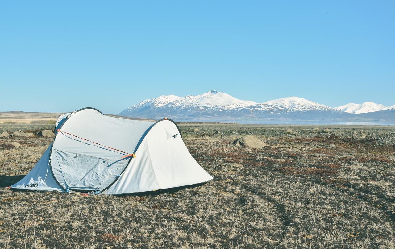 camp mountains iceland free photo