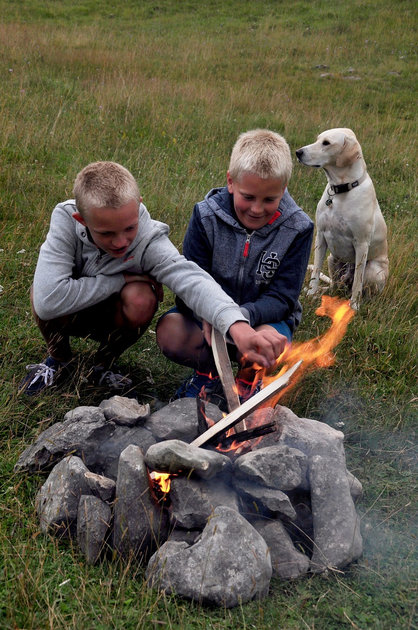 campfire adventure fire free photo