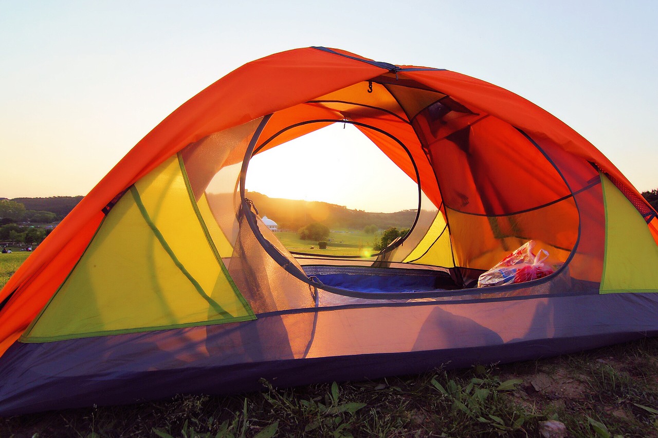 camping tent prairie free photo