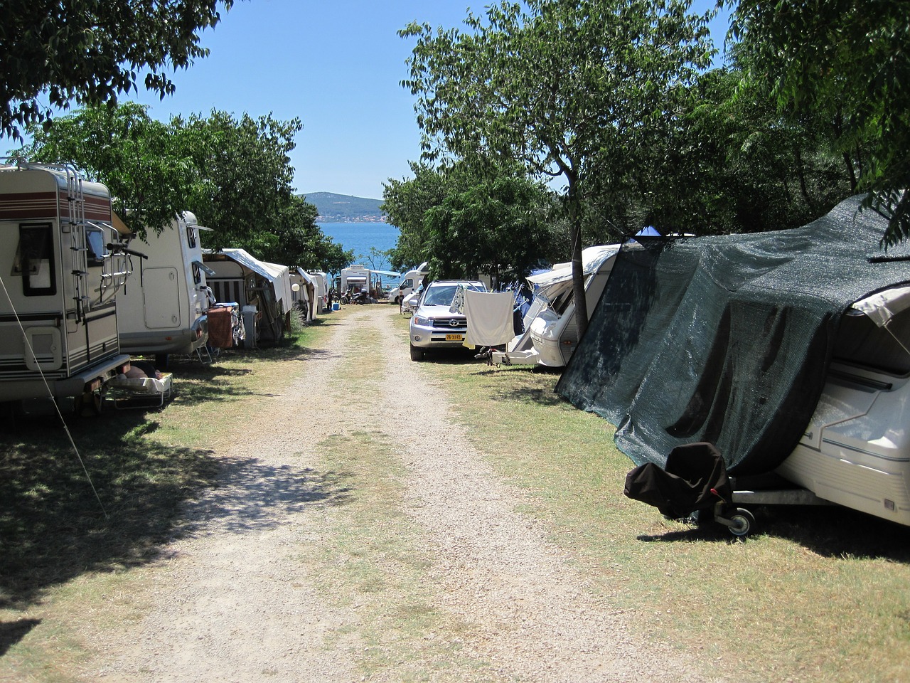 camping blue sky sea free photo