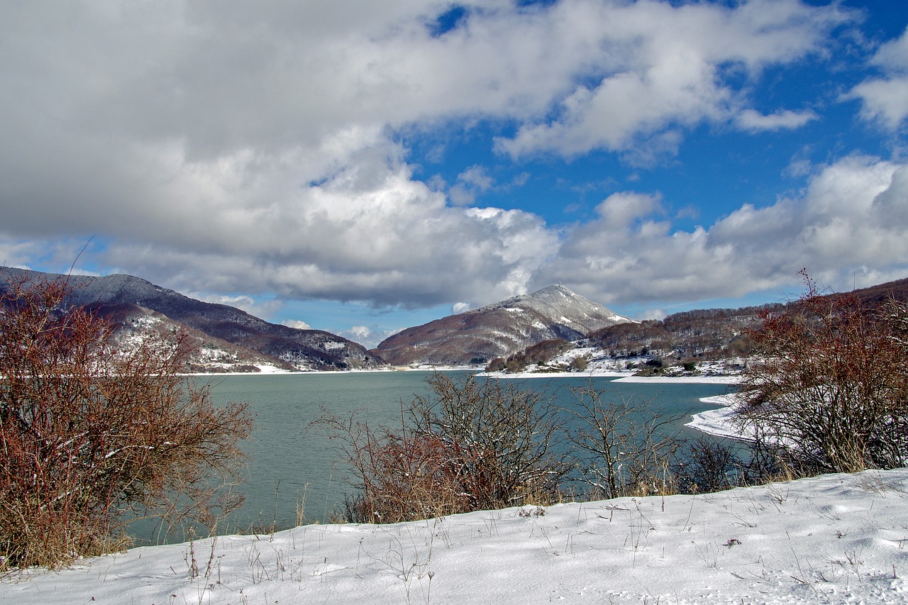 campotosto l'aquila abruzzo free photo