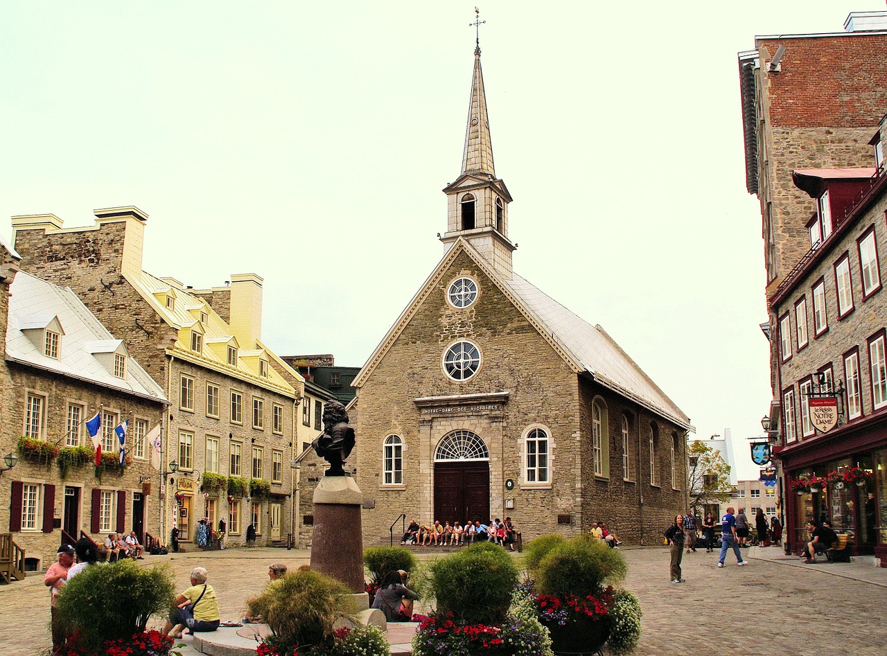 canada quebec old town free photo