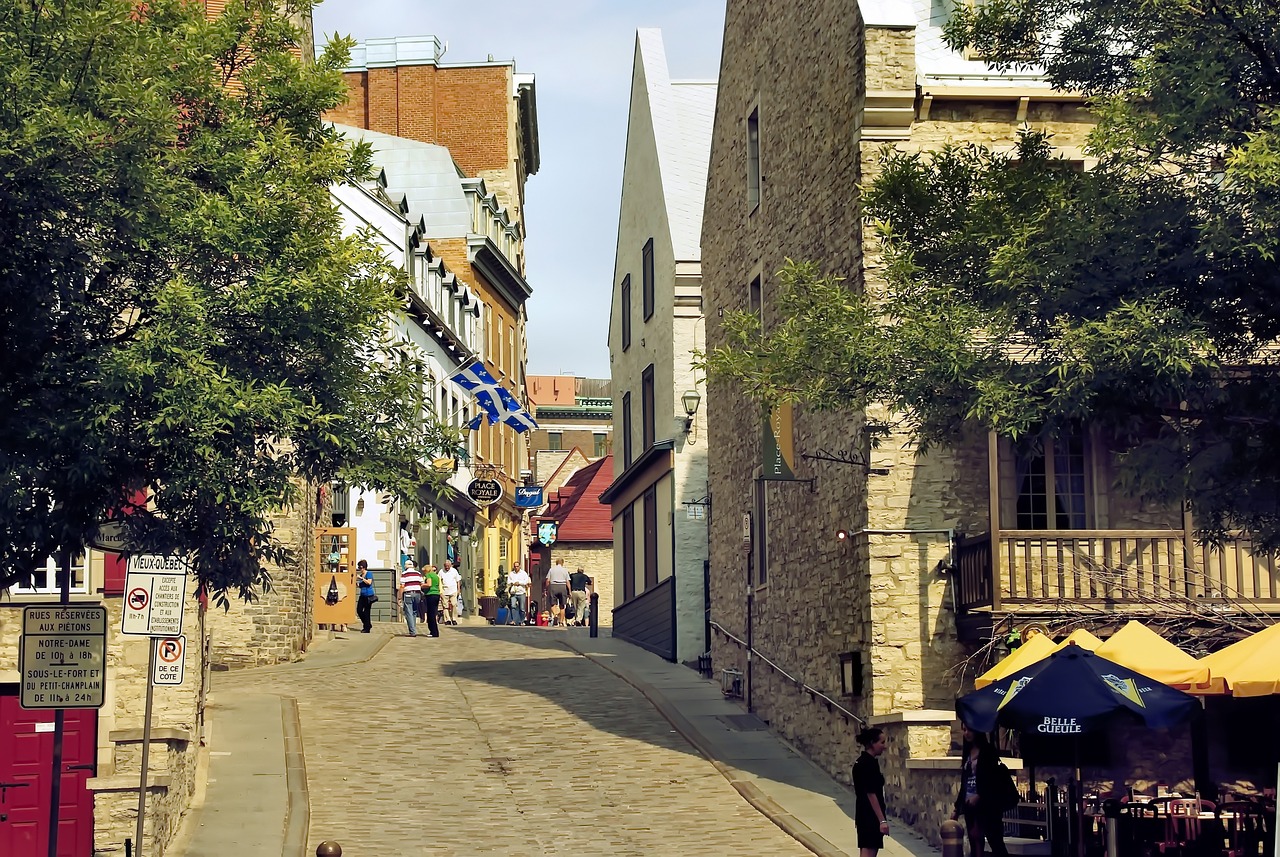 canada quebec lower town free photo