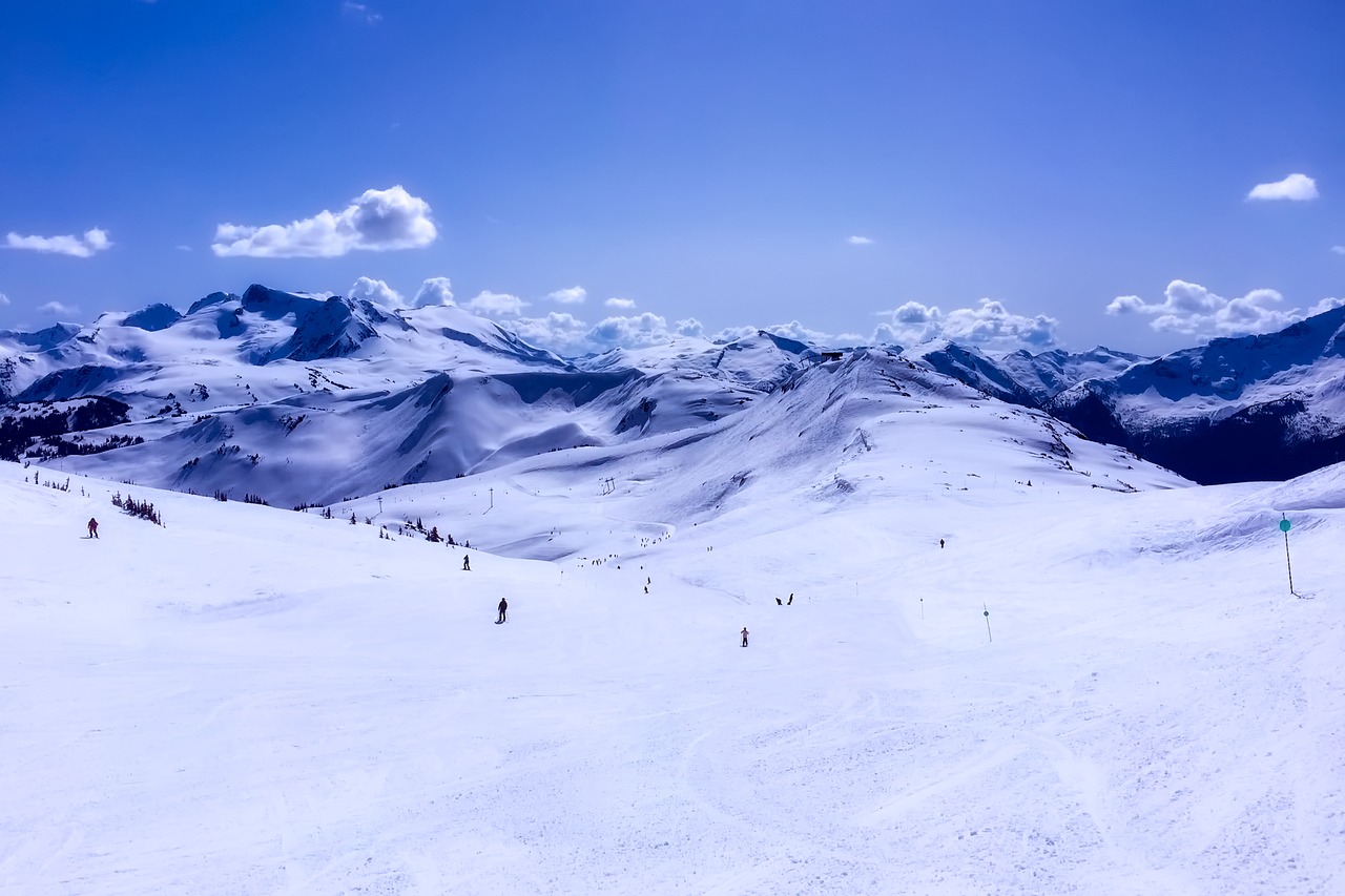 canada ski resort skiing free photo