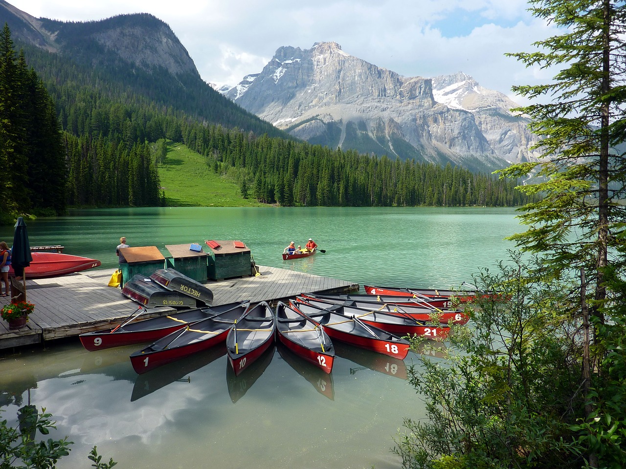 canada  canoe  landscape free photo