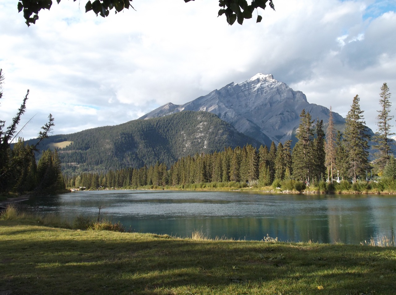 canada  mountains  landscape free photo