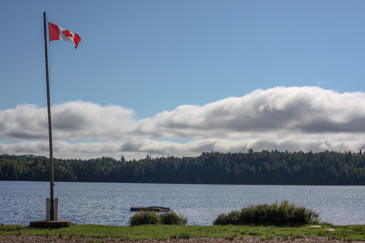 canada  canoeing  nature free photo