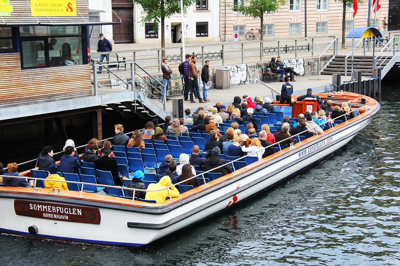 canal tour boat free photo