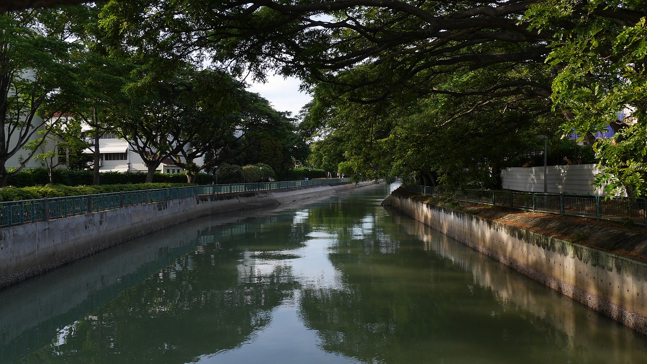 canal water sea free photo