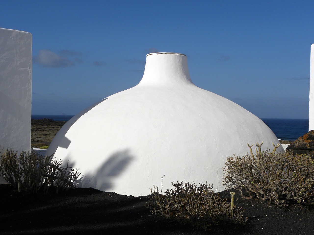 canary islands white contrast free photo