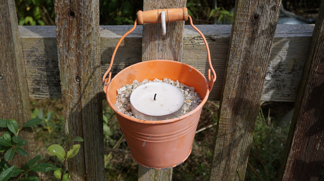 candle deco still life free photo