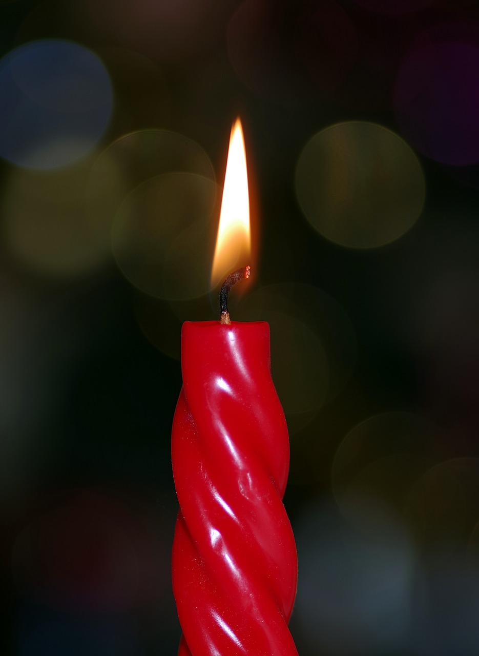 candle red colors free photo