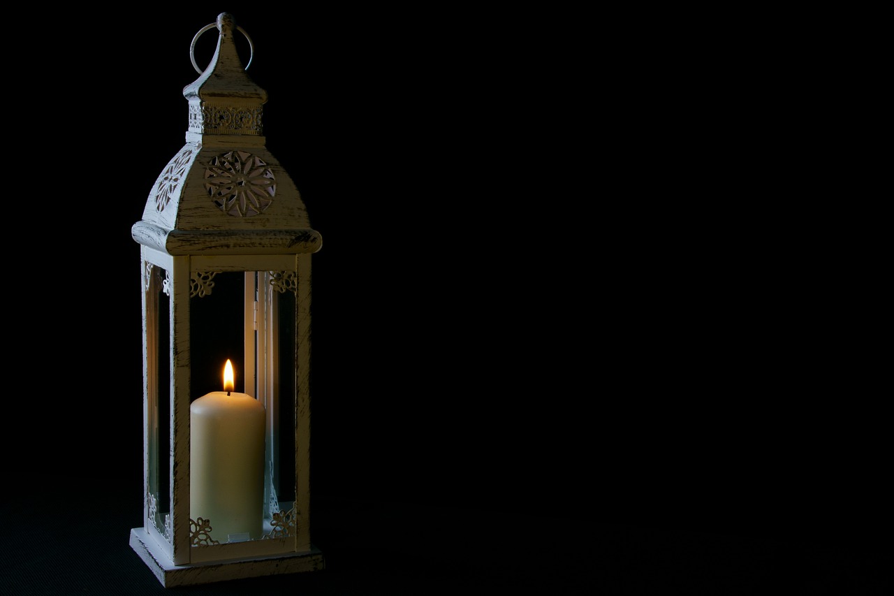 candle replacement lamp lantern free photo