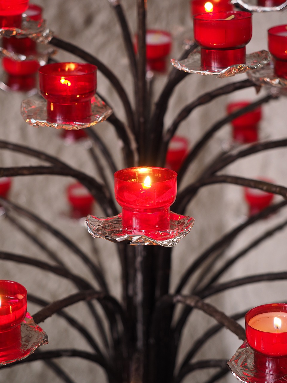 candles burn red free photo