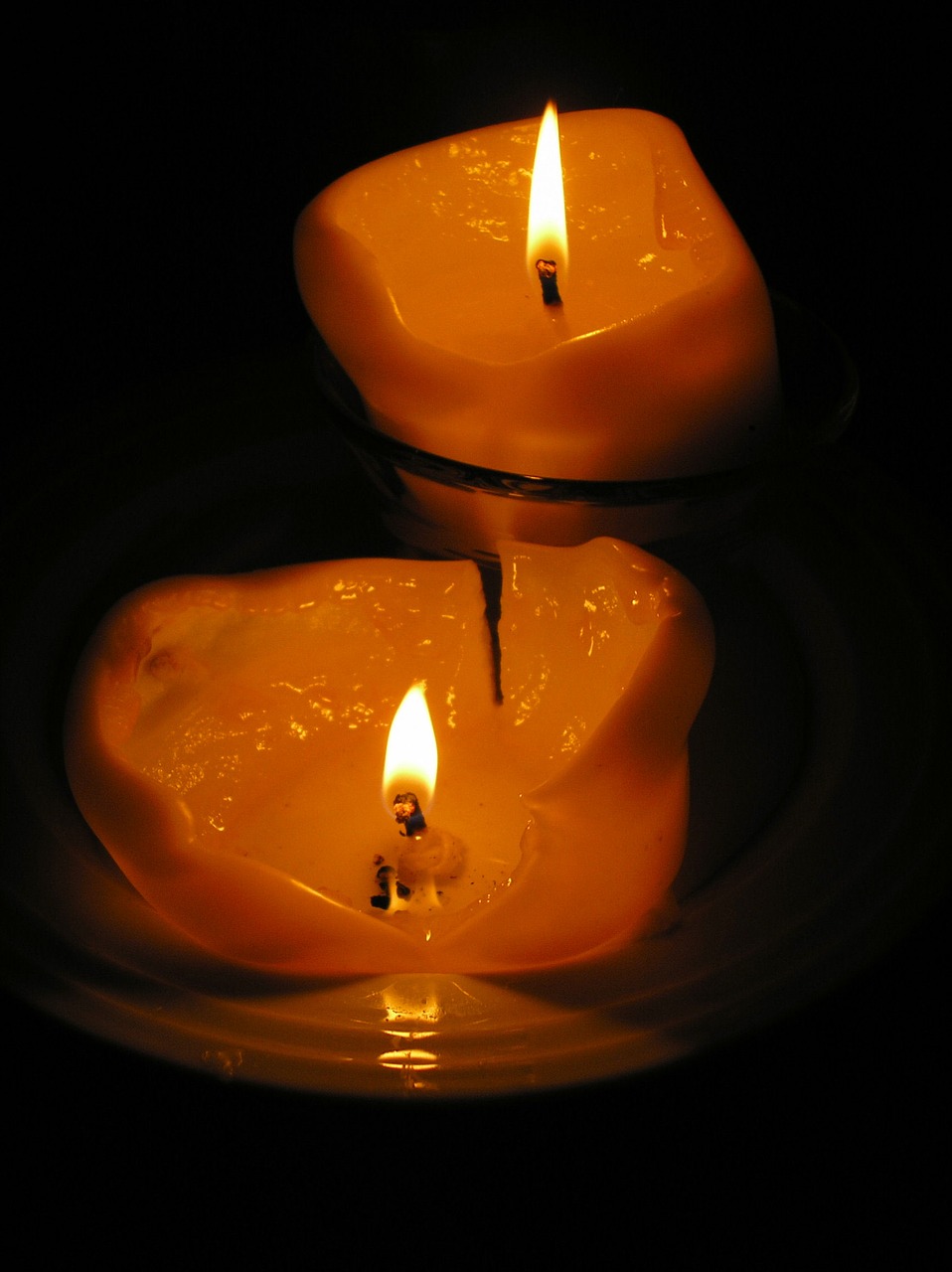 candles melting burning free photo