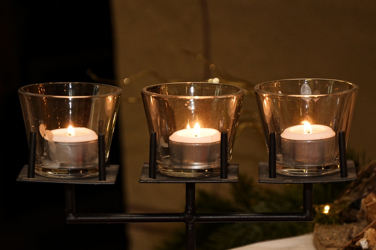 candles candlelight decoration free photo