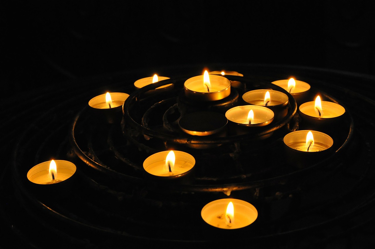 candles church tealights free photo