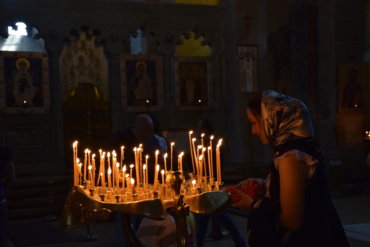 candles  church  the flame free photo