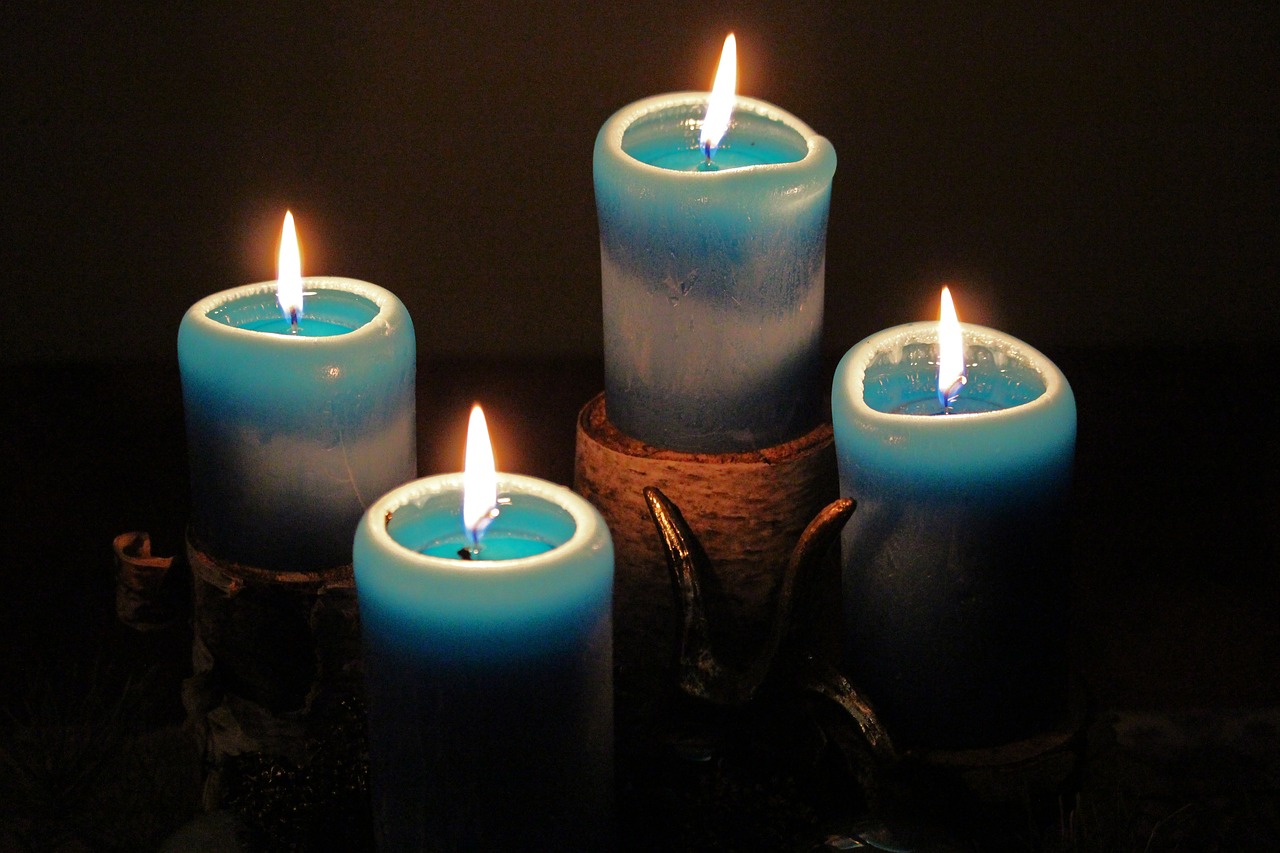 candles  candlelight  light free photo