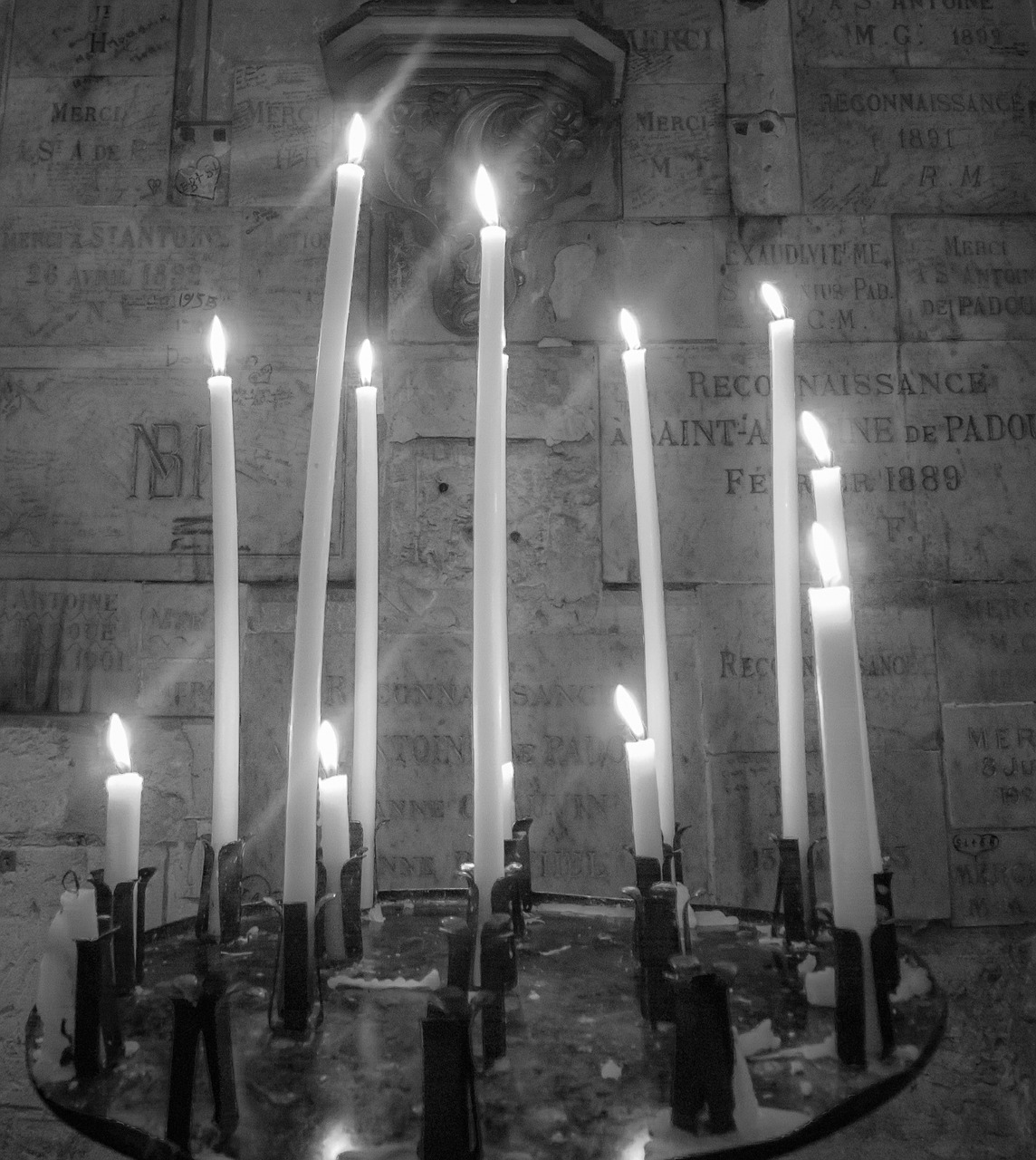 candles church cathedral free photo
