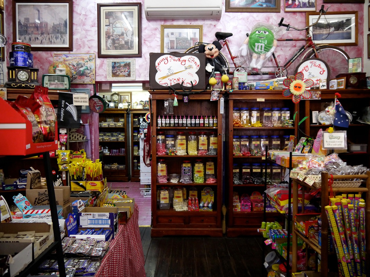 candy shop shop goods free photo