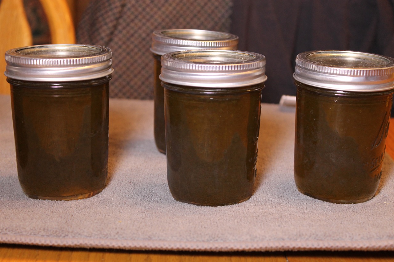 canning jelly preserves free photo