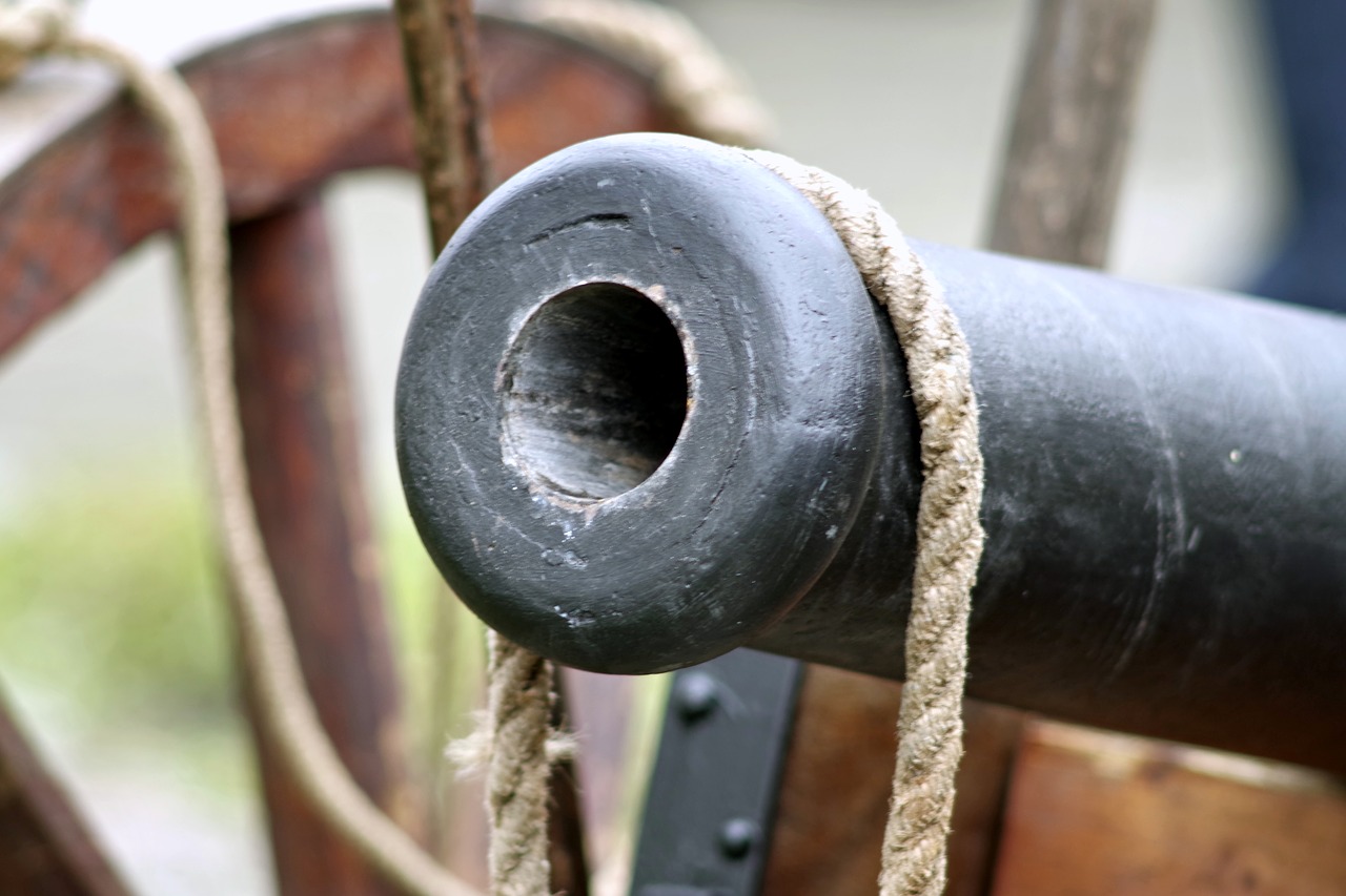 cannon the barrel the military free photo
