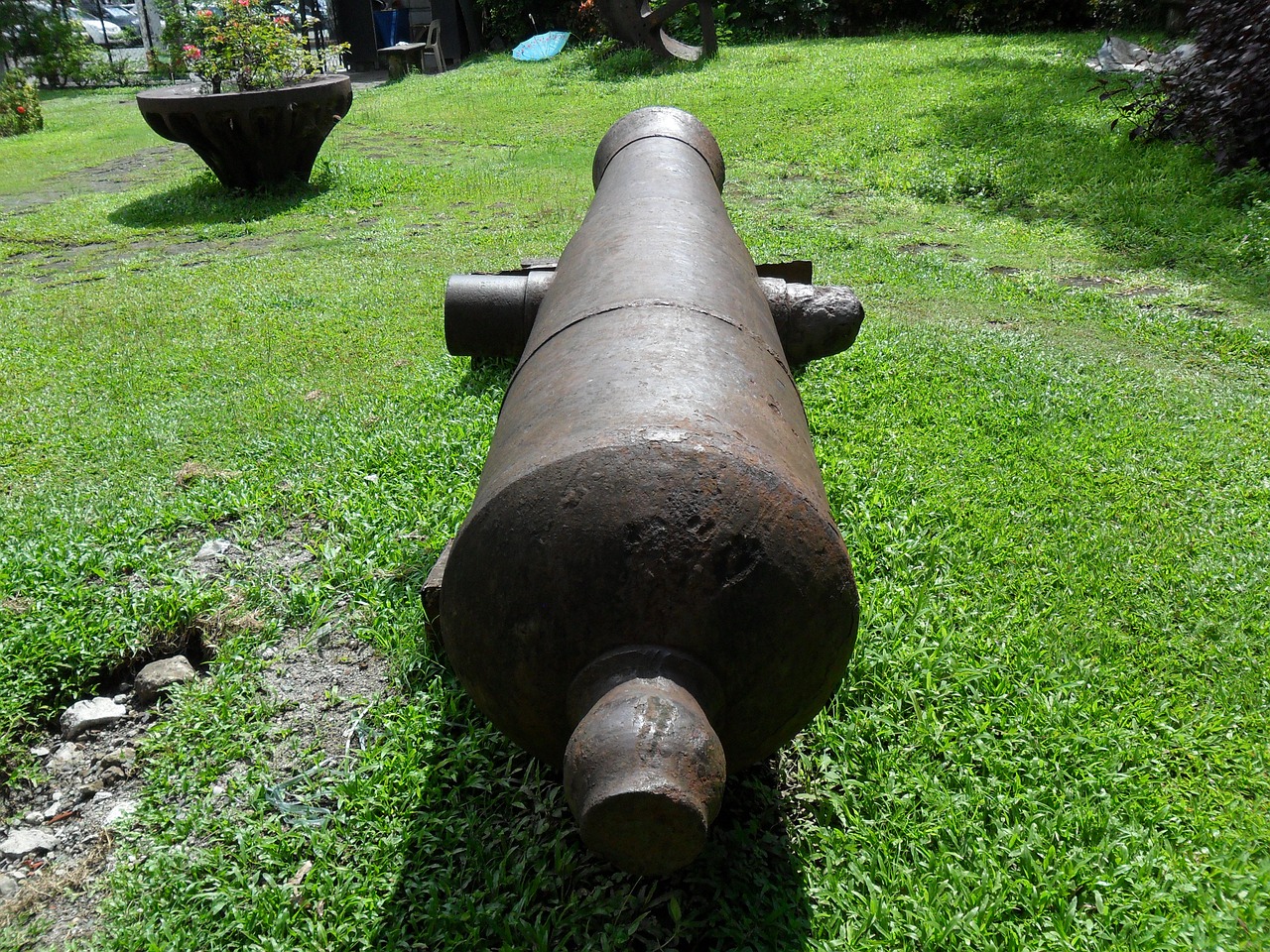 cannon steel old free photo