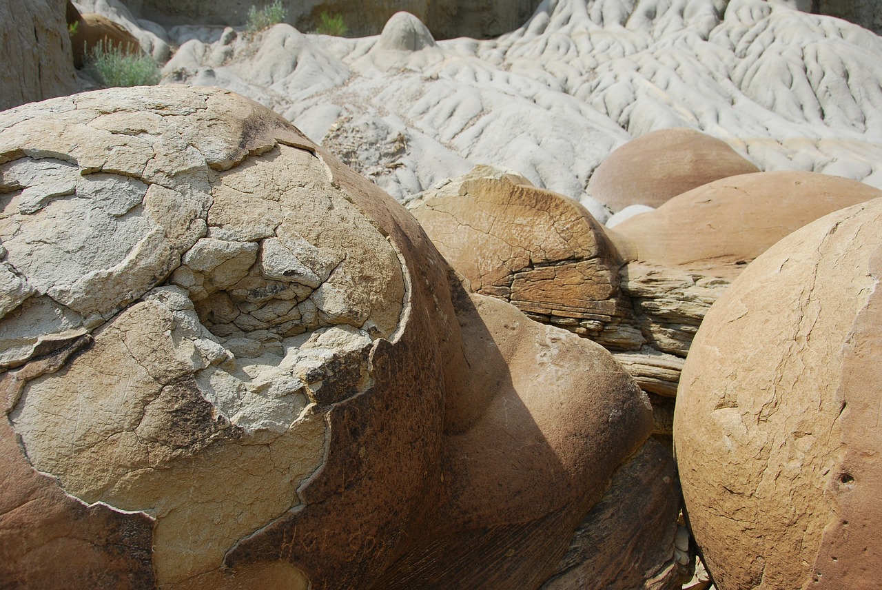 cannonball concretians north dakota rocks free photo