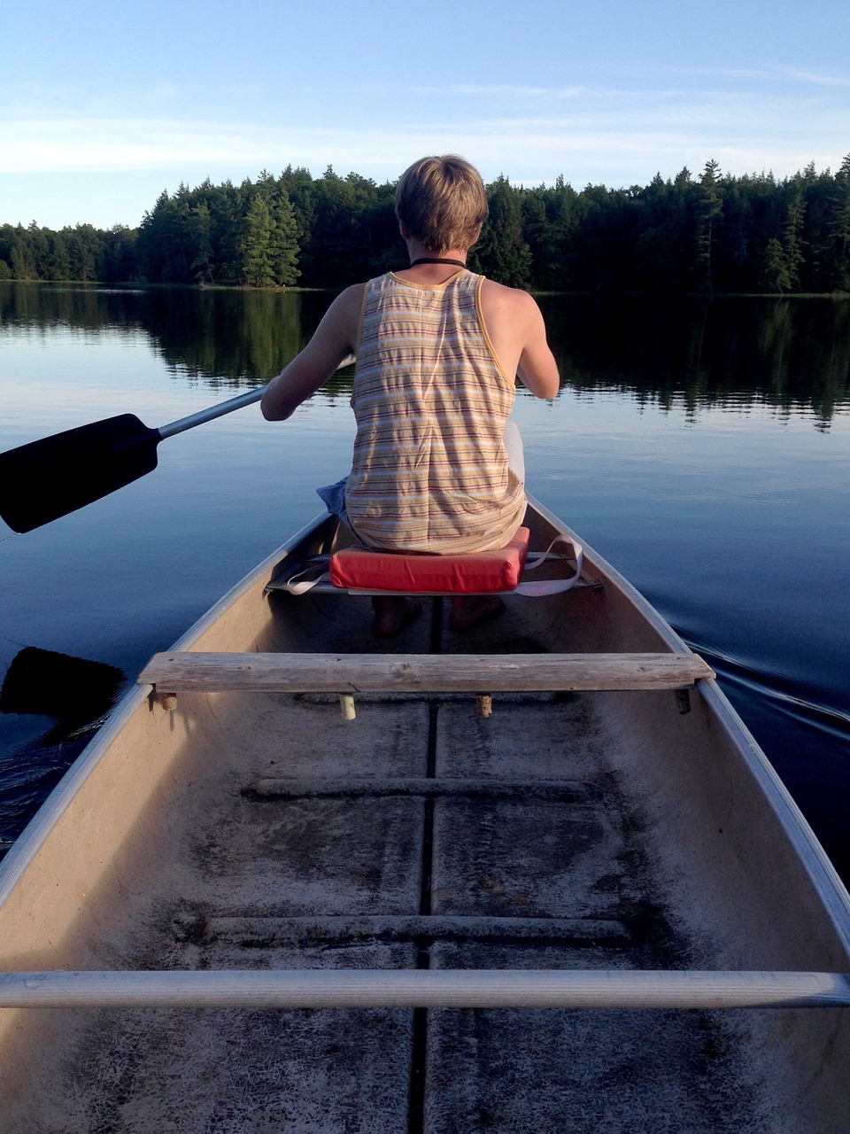 canoe paddle alone free photo