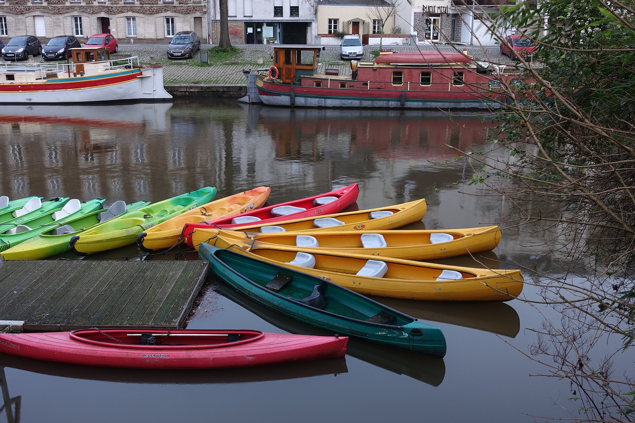 canoe river colors free photo