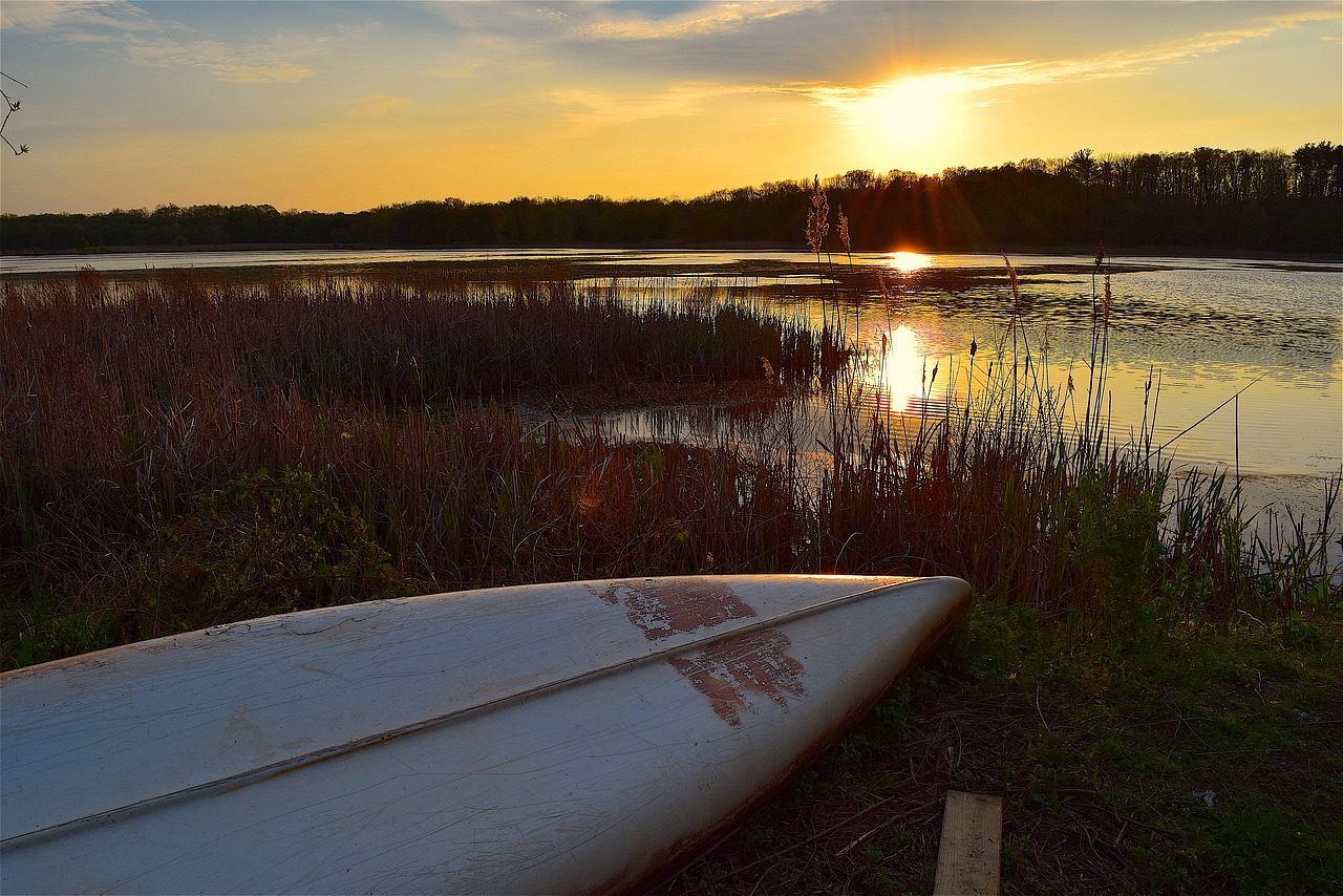 canoe sunset lake free photo