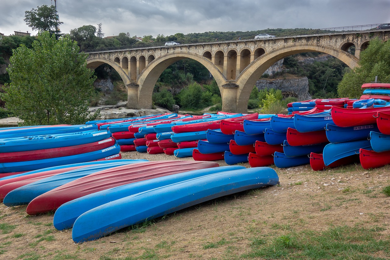 canoe  oar  water free photo