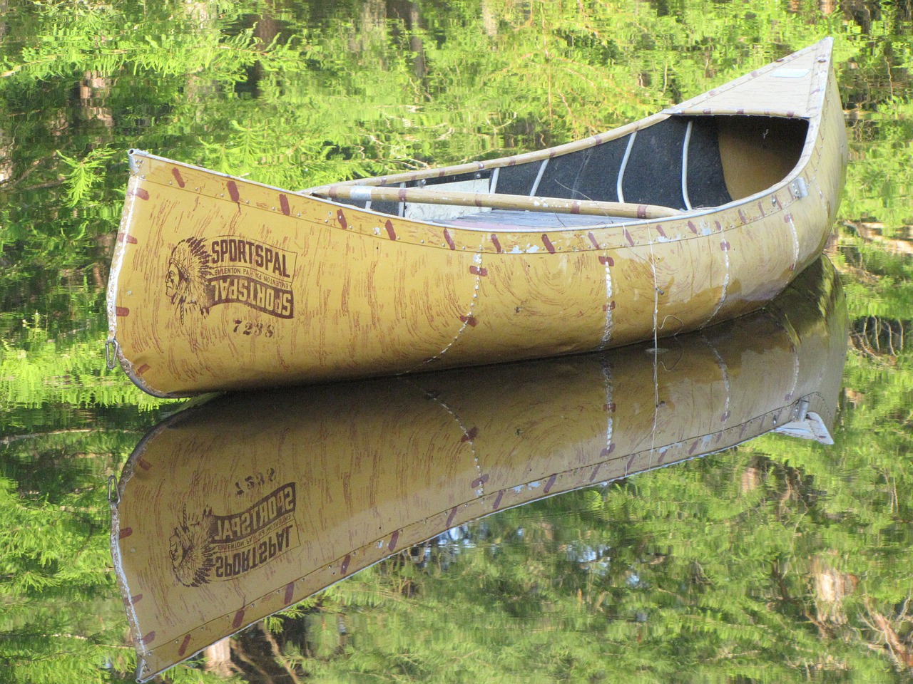 canoe water boat free photo