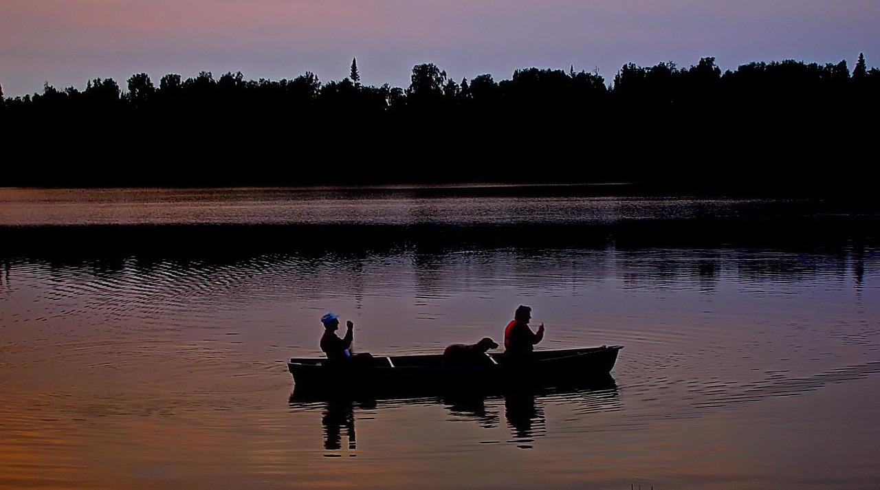 canoe lake twilight free photo
