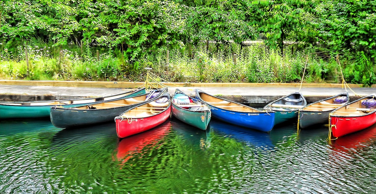 canoe river outdoor activity free photo