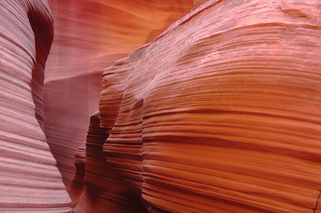 canyon red sand stone free photo